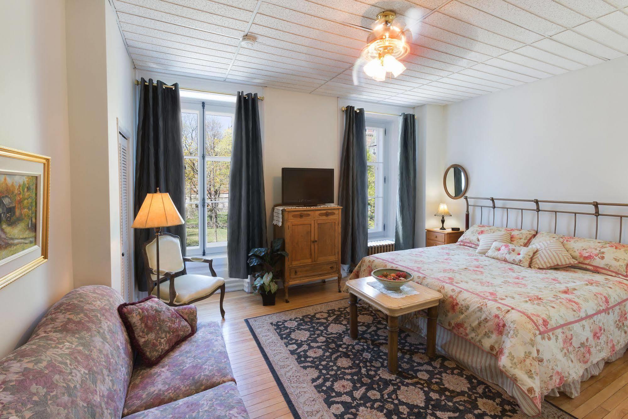 Hotel Manoir Sur Le Cap Québec Zewnętrze zdjęcie