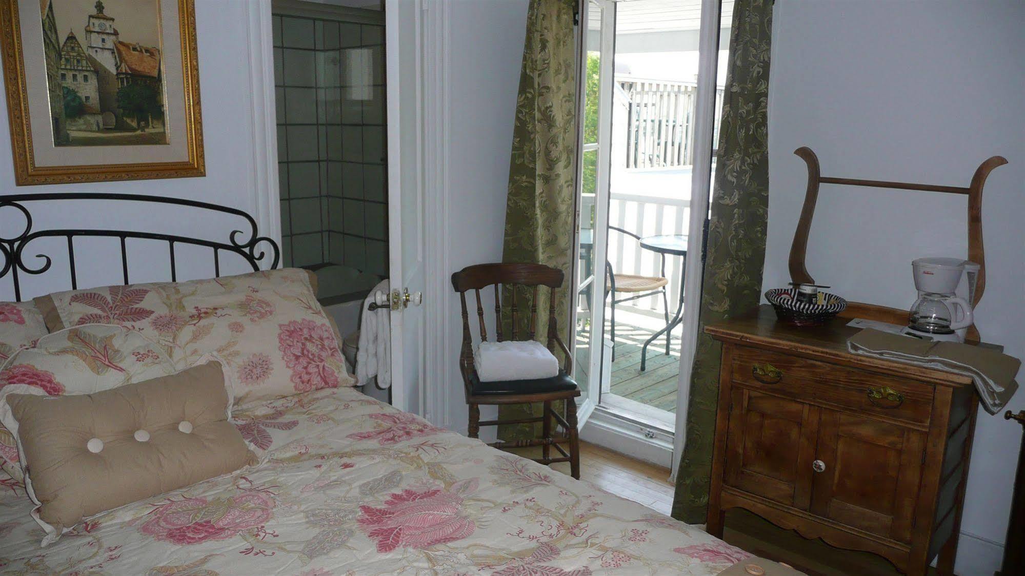 Hotel Manoir Sur Le Cap Québec Zewnętrze zdjęcie